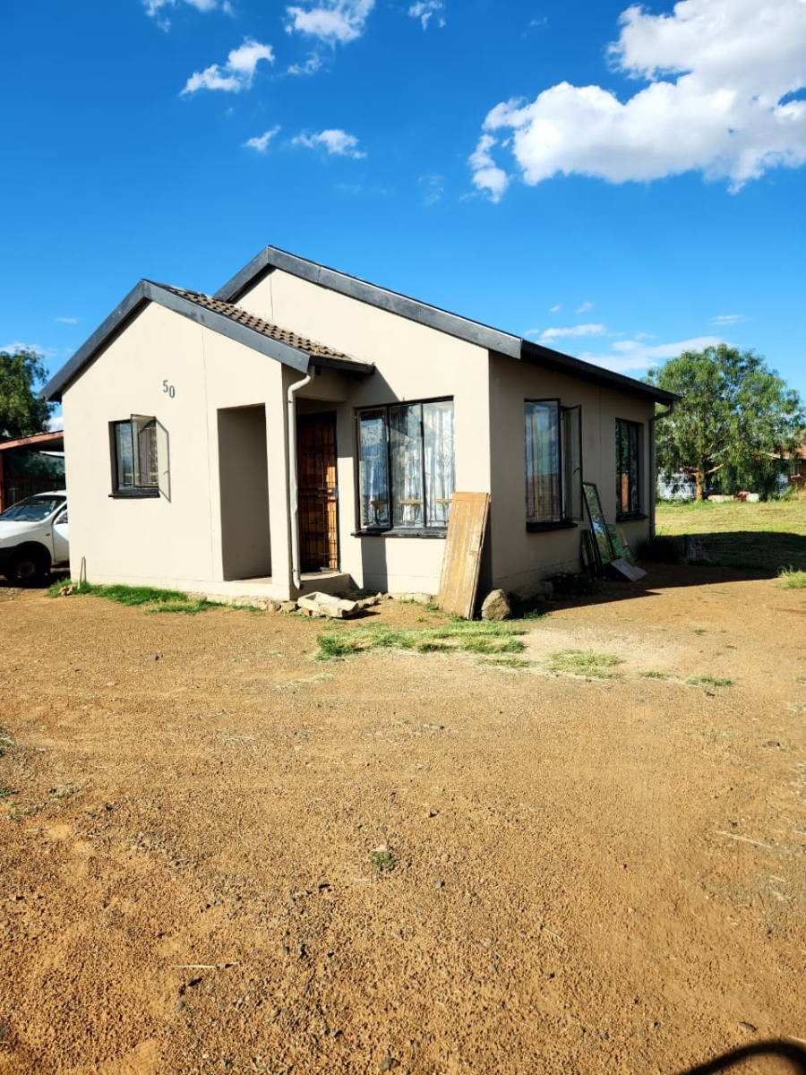 2 Bedroom Property for Sale in Lourierpark Free State